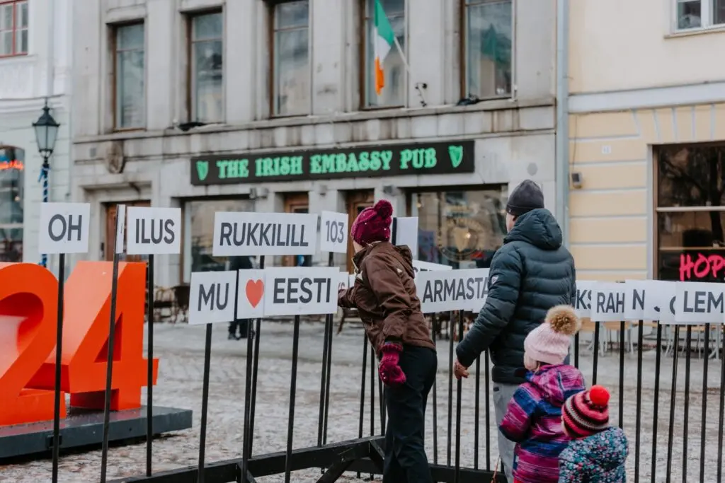 Heade Soovid Eestile Raekoja Platsil 24 Veebruaril F Evelin Lumi 003