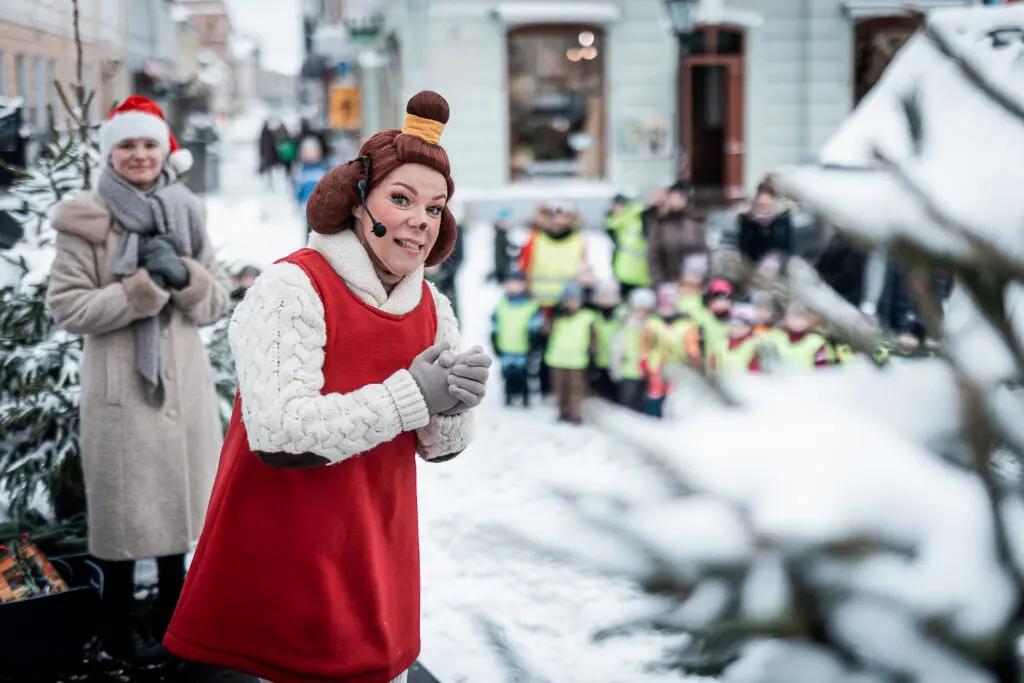 Päkapikuhommik koos lottega Tartus 2022 Foto Peeter Paaver 0046